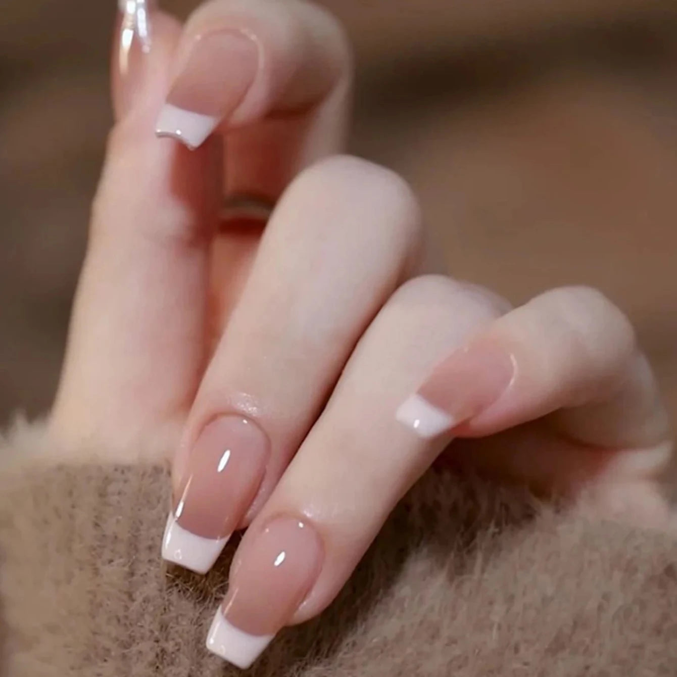 24pcs/set short square