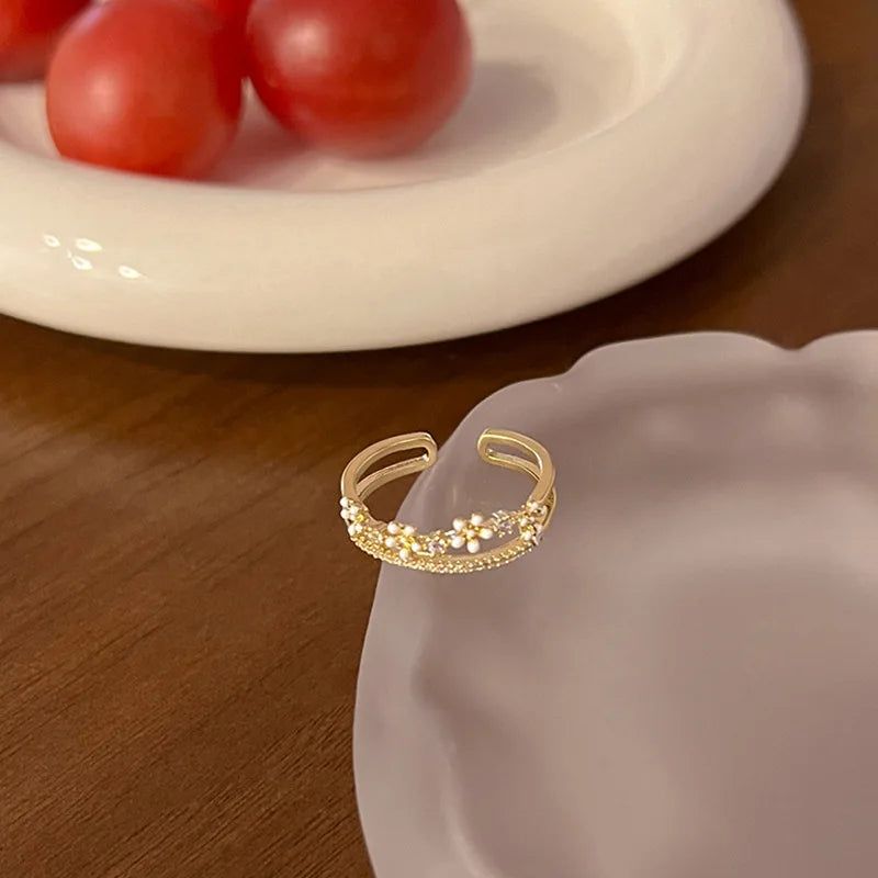 Luxury Zircon Flower